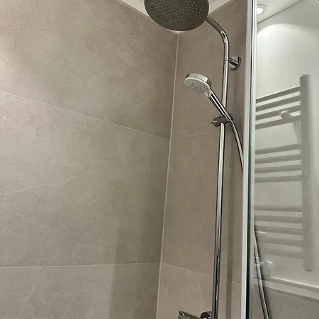 Grosszuegiges Am Limbecker Platz Mit Cafes, Anbindung & Netflix Apartament *