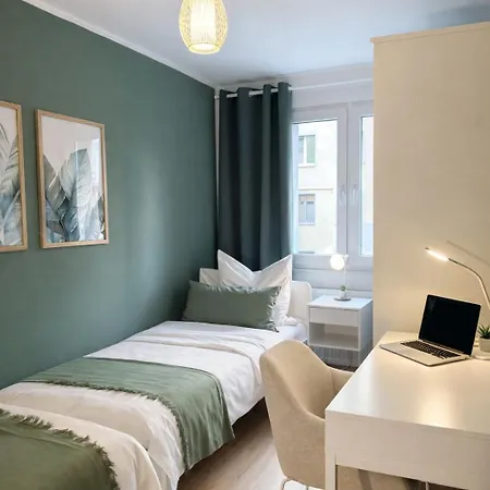 Großzügiges Am Limbecker Platz Mit Cafés, Anbindung&netflix