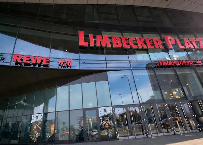 公寓 Grosszuegiges Am Limbecker Platz Mit Cafes, Anbindung & Netflix
