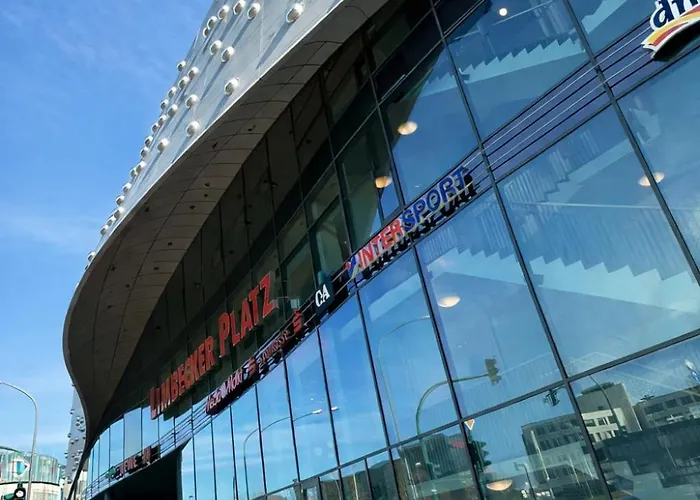 Grosszuegiges Am Limbecker Platz Mit Cafes, Anbindung & Netflix Lejlighed *